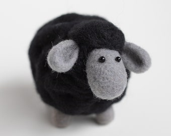 Black Sheep Mini Needle Felting Kit - Beginner Friendly with video tutorial - DIY craft gift