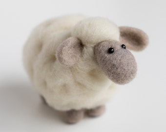 White Sheep Mini Needle Felting Kit - Beginner Friendly with video tutorial - DIY Craft Gift