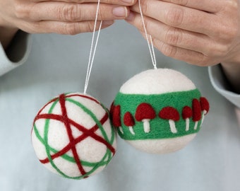 Ornament Duo Needle Felting Kit - Christmas Baubles - DIY Craft Gift - beginner friendly