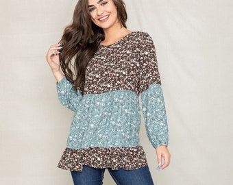 Two Tone Ditsy Floral Ruffled Hem Bishop Sleeve Tunic | 2 Colors | S to 3X (Reg, Plus)