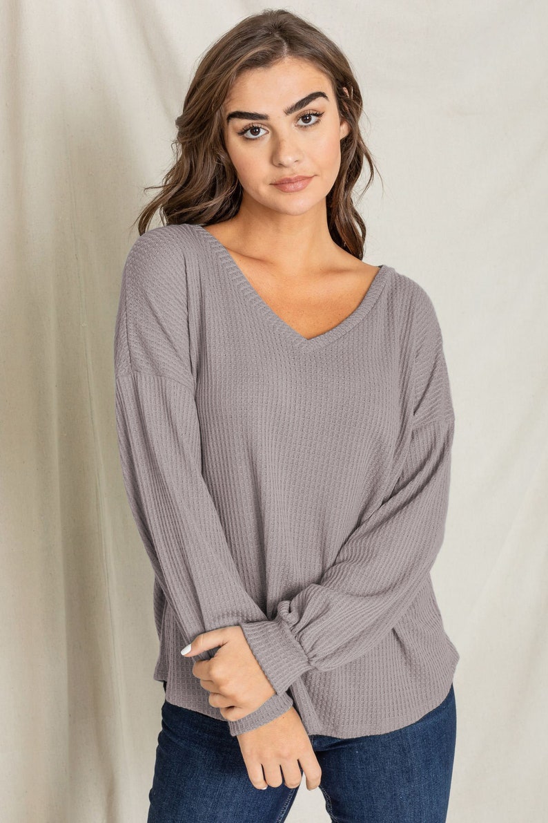 Waffle knit V-Neck Bishop Sleeve Loose Top 6 Colors S to 3X Plus Taupe