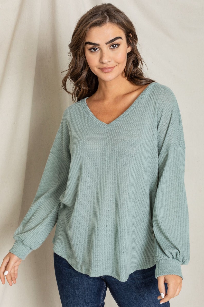 Waffle knit V-Neck Bishop Sleeve Loose Top 6 Colors S to 3X Plus Sage