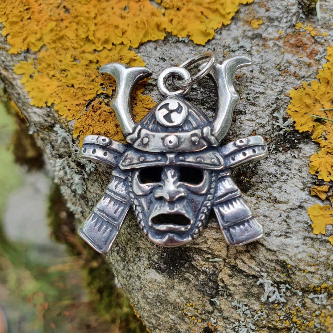 限定 Cruz with SHO WATANABE Special Amulet Life Force Amulet with 7 Chakra Jewels