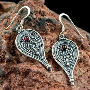 Ancient ROMAN Silver EARRINGS with Garnet ROME Replica Historical Jewellery Historic Jewelry reenactment Empire cast filigree jewel de luxe