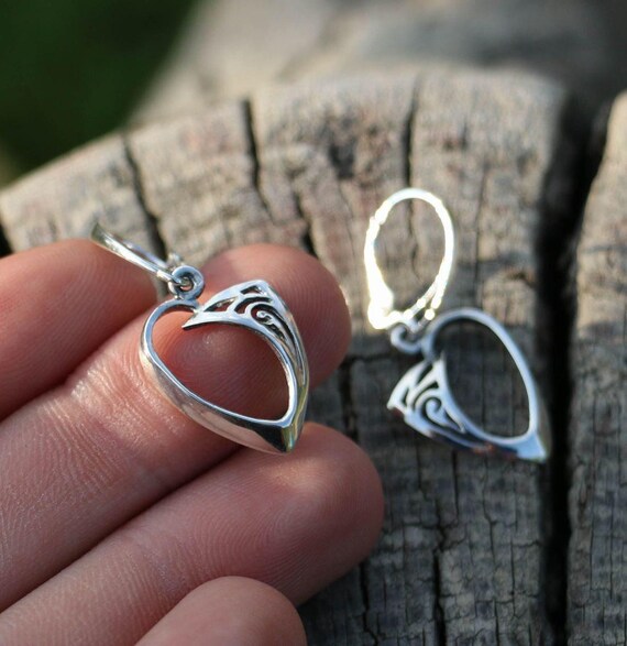 Icuore celtico in argento Sterling – Orecchini – Dimensioni: 8 mm 5034