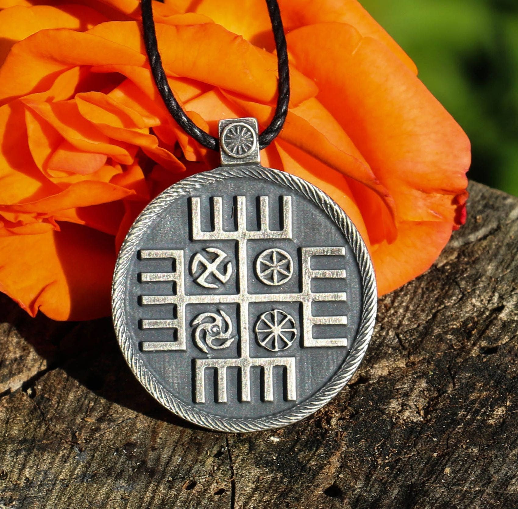 HANDS OF GOD Slavic Pagan Pendant Tin 