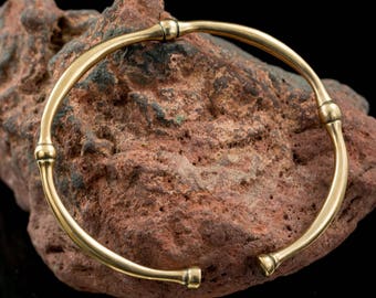 Iron Age BRACELET or ARMRING from Bronze La Tene Celtic Jewelry Jewellery Mseum copy Replica Pagan Jewelry Re-enactment ancient Bangle Irish