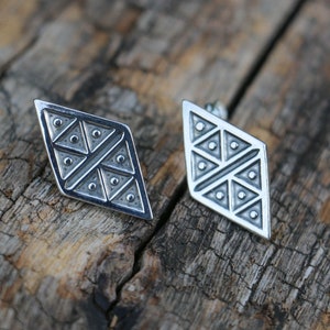 KAZI silver earrings medieval inspiration Early Middle Ages Pagan Slavic Viking Anglosaxon sterling jewelry jewellery modern Vikings norse