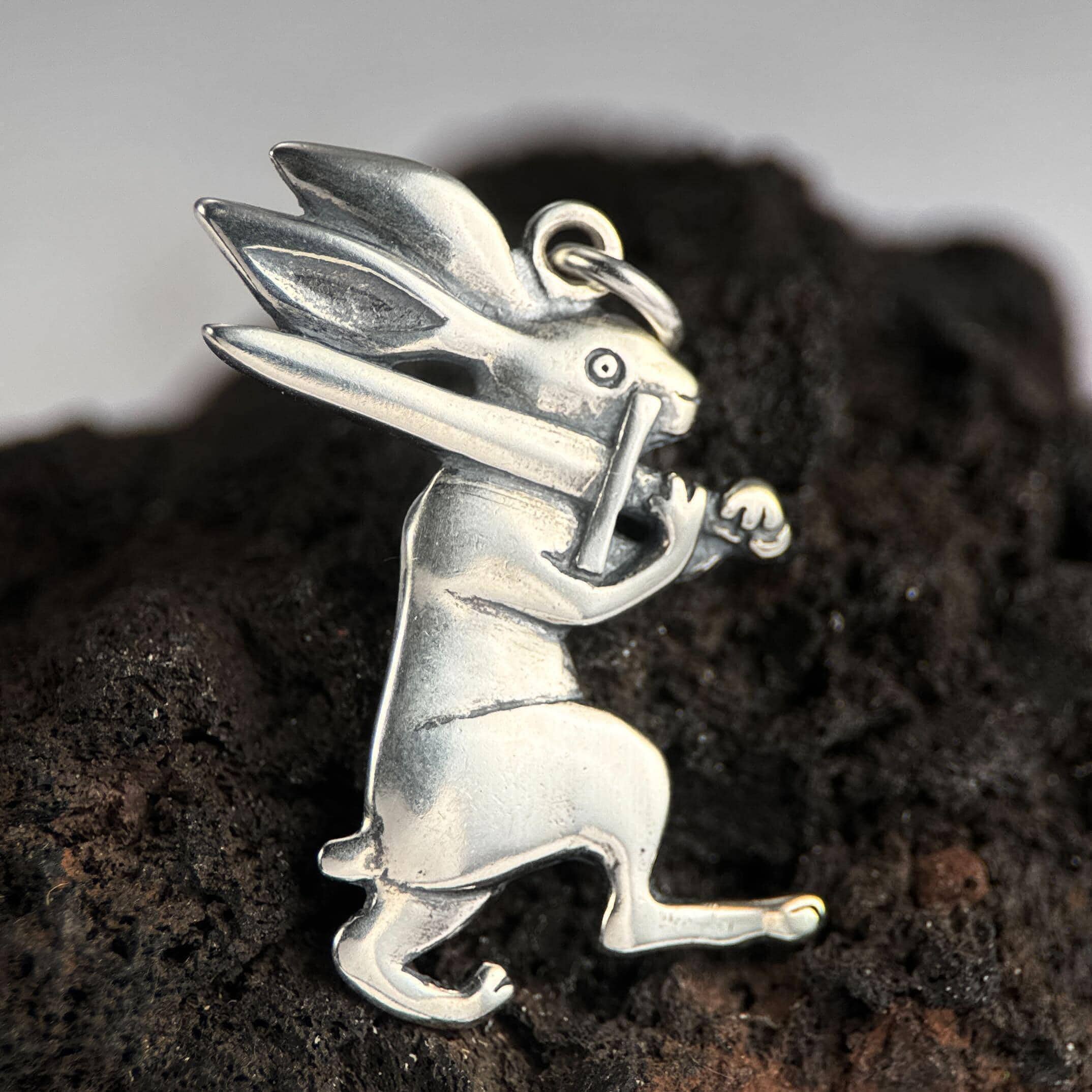 Sterling Silver Rabbit Pendant - Kingdom Come Deliverance 2 - Etsy