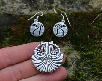 SHELLS Prague Art Nouveau Art Nouveau Jewelry Silver Pendant