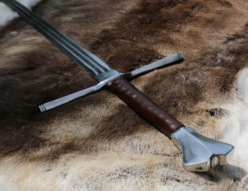 Hand And A Half Long Sword By Wulflund Blunt Battle Ready Etsy