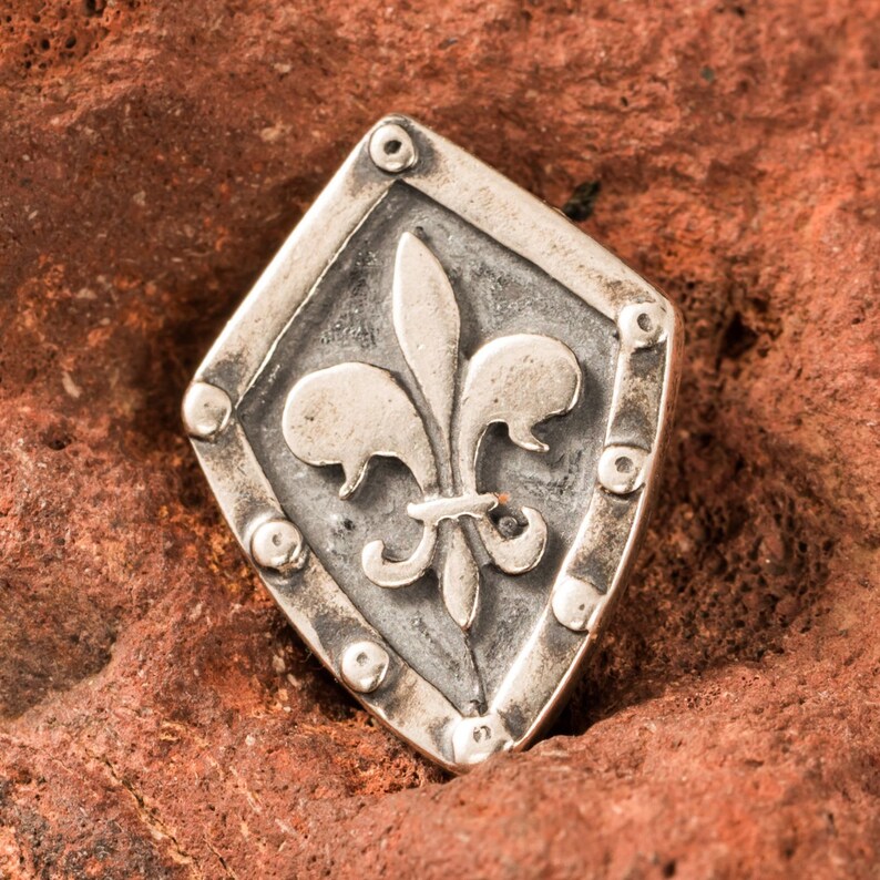 Fleur De Lis in the Shield Pendant Silver Medieval Necklace - Etsy