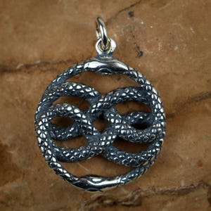 Sterling Silver Auryn Pendant