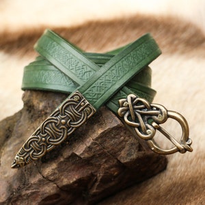 BORRE Viking Belt embossed green leather early medieval middle ages Fantasy embossed Sca larp reenactment vikings