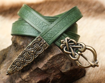 BORRE Viking Belt embossed green leather early medieval middle ages Fantasy embossed Sca larp reenactment vikings