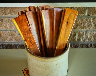 Mesquite Spatula/ Handcrafted Spatula - Perfect for cast iron and safe for non-stick cookware.