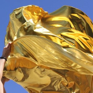 Refiner&#39;s Fire 14K Gold Metallic Flowy Worship Banner Praise Flags Set of 2 Flex™ Rod by Beauty for Ashes®