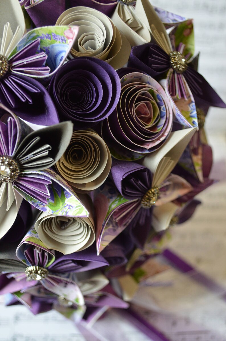 PURPLE Paper Flower Bridal Bouquets custom made for your UNIQUE wedding zdjęcie 5