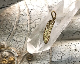 GOLDEN FEATHER Pendant