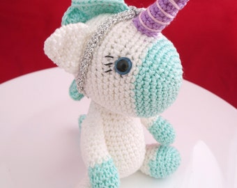 Unicorn, Crochet Unicorn toy, Baby sower gift, Plush animal gift, Nursery Decoration