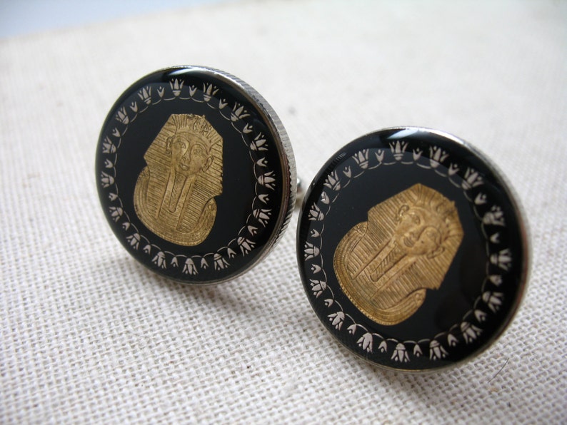Enamel Cufflinks Egypt Cufflinks Black Pharaoh Hand Painted Enamel Coin Jewelry Egyptian Cuff Links Enamelled Coin Cufflinks with Gift Box