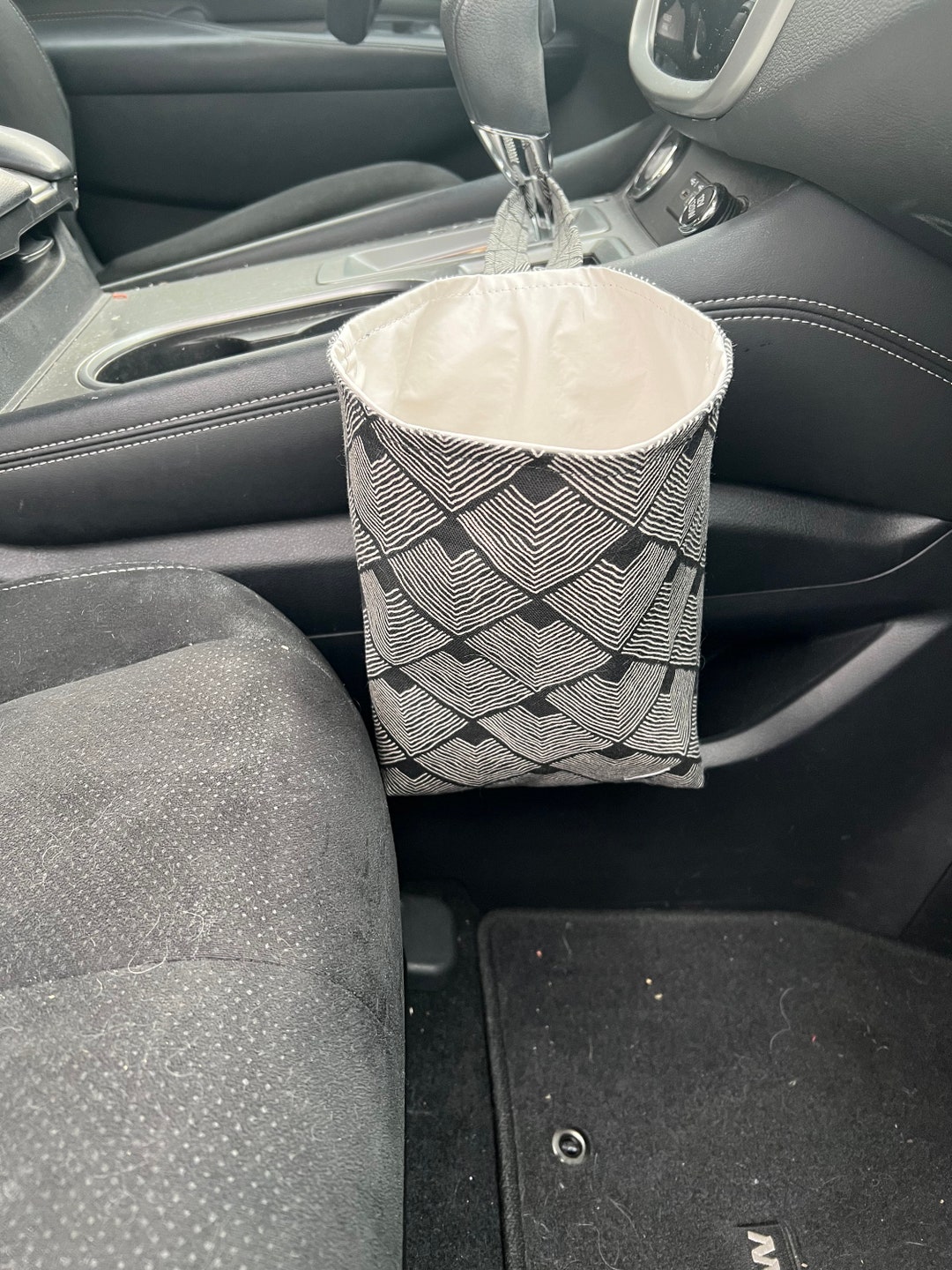 Car Trash Bag, Car Trash Can, Black and White Car Trash Bag, Car