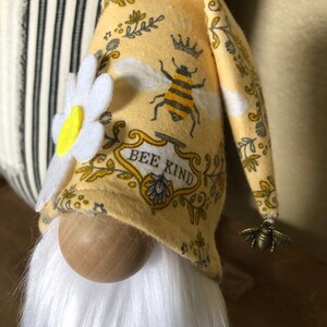 Bee Gnome, Spring Gnome, Mothers Day Gnome, Gnome, Spring Decor - Etsy