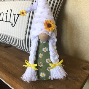 Sunflower Gnome, Gnome, Spring Gnome, Home Decor, Girl Sunflower Gnome