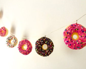 Donut Garland | A GRADE | Doughnut Garland | Realistic Dimensional Donut Decor Donut Party | Wall Decor Wall Garland Bakery Decor Cafe Decor