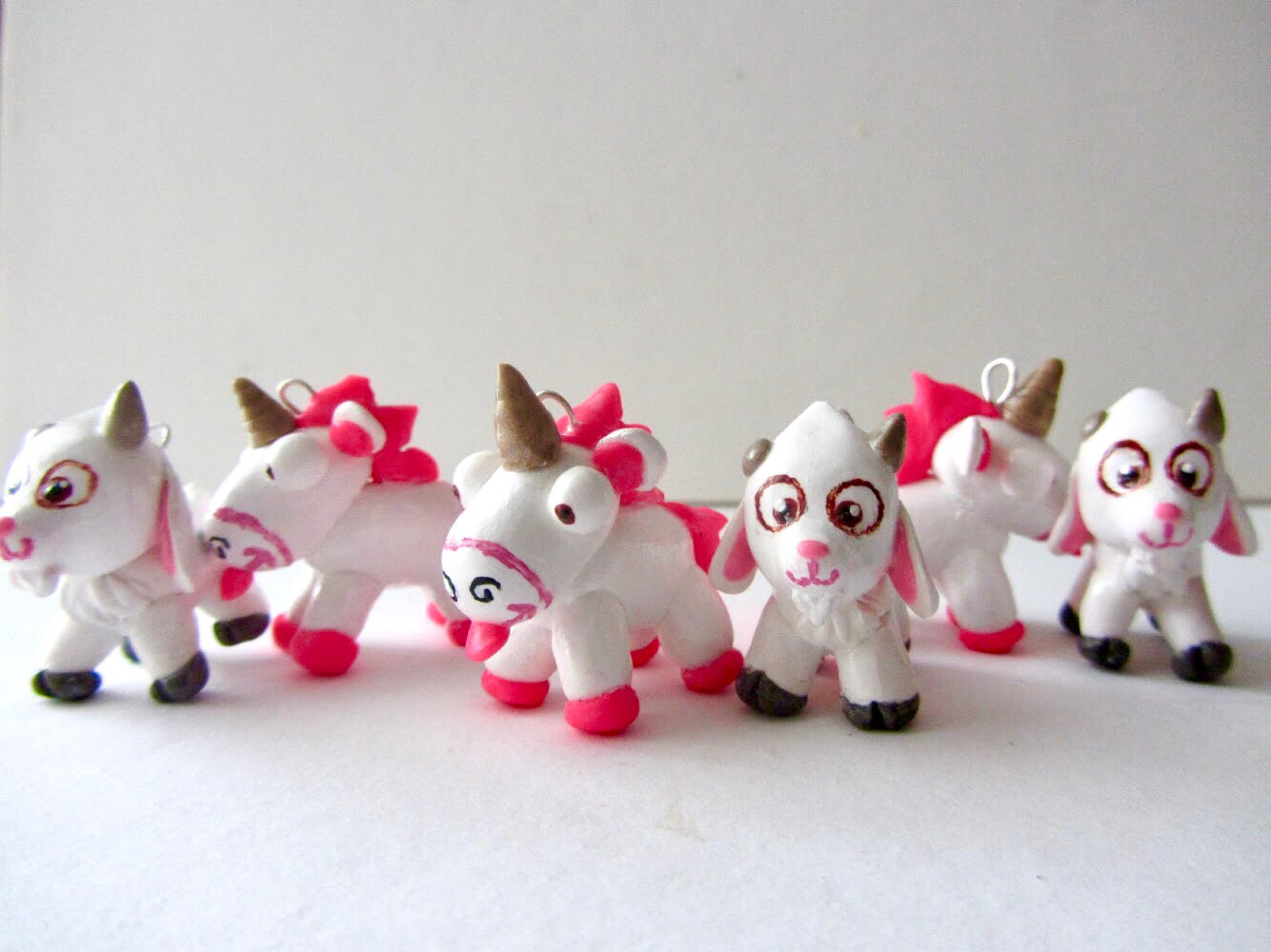 Verachtelijke Ikke Eenhoorn Agnes's Eenhoorn Pluche in klei bedelvorm Het  is zo pluizig dat ik ga sterven Agnes ketting sleutelhanger telefoon charme  - Etsy België, image size:3000x2249