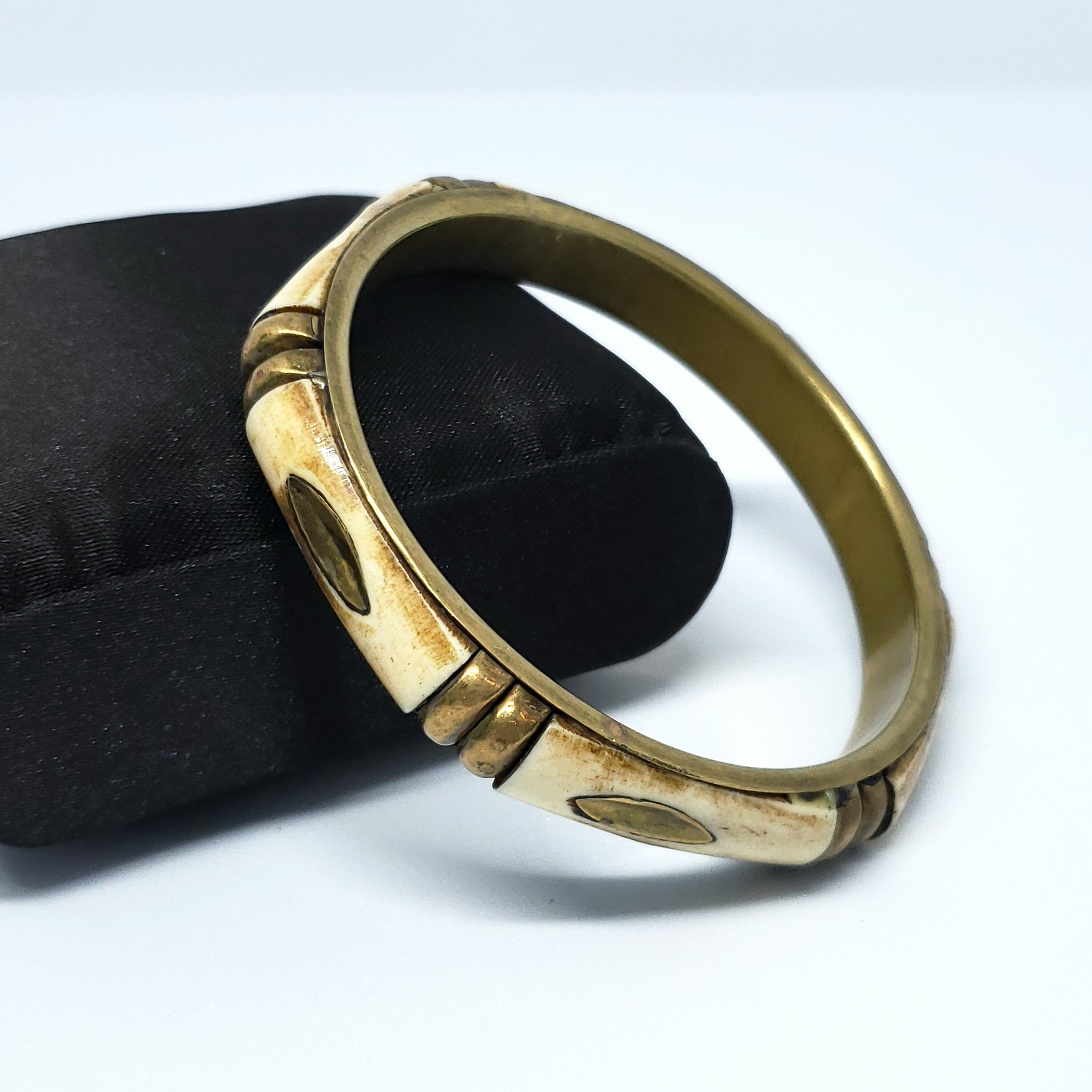 Vintage Brass and Inlaid Bone Bangle Bracelet Jewelry Chic Etsy