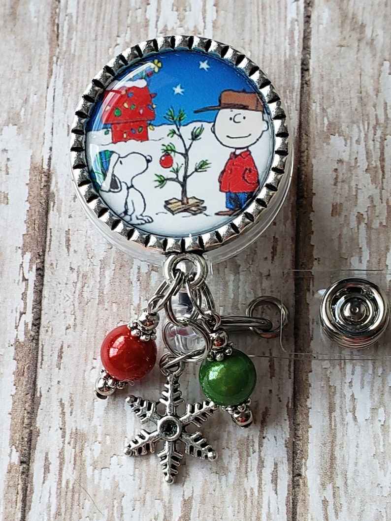 Christmas Charlie Brown Snoopy Retractable Badge Holder Great Holiday Badge Low Flat Rate Shipping In The Us