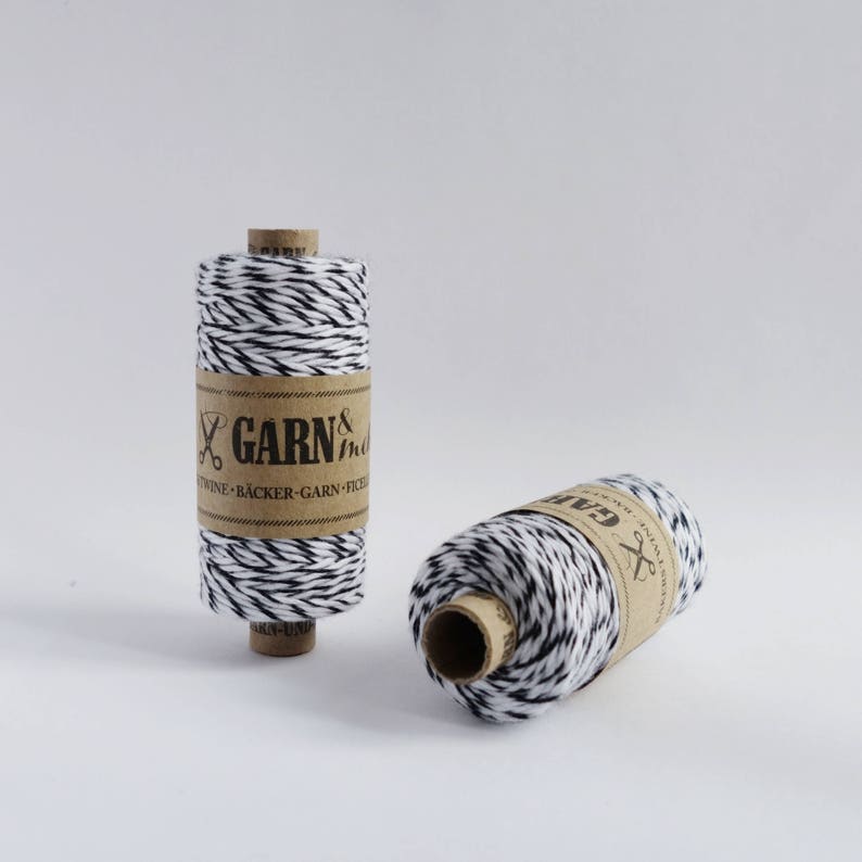 1 spool baker/'s twine in black and white 45m