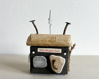 SALE Driftwood House Picture Holder | Handmade Beach House Made from Driftwood & Reclaimed Wood | Nautical Decor | Unique Wooden House