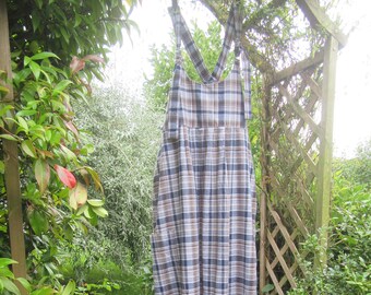 Lagenlook quirky balloon shaped dungarees, overalls, jumpsuit in Pure linen, large pocket, cuffs  UK 20-22 or US 18-20