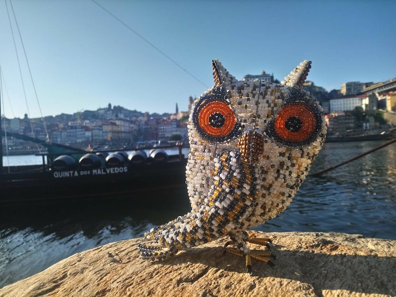 Bead and wire owl Homedecor