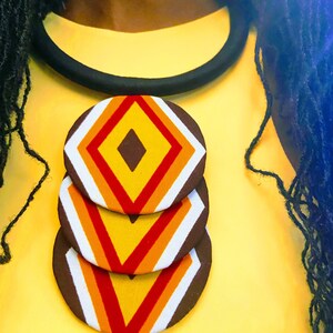 African print  3 disc choker
