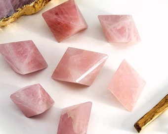 Rose Quartz Diamond Shaped Stone Points - By Weight (RK24B53)