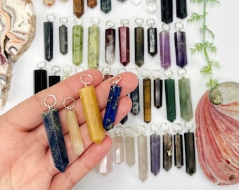 Colgantes de punta de piedra preciosa con cristales y minerales en forma de círculo de plata