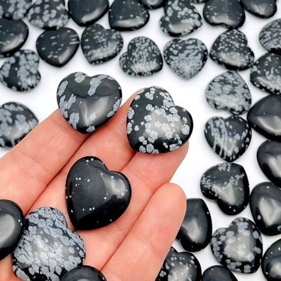 Edelstein Schneeflocken Obsidian Herzen 2 Stück Herz Handschmeichler 4 cm 