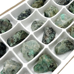 Emerald Rough Stone Crystals Flat Box Bulk Wholesale Crystals 24 pieces Emerald Minerals