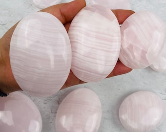 Mangano Calcit Handschmeichler - Pink Sorgenstein, UV-reaktiver Edelstein