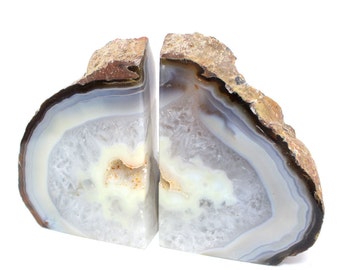 Geode Bookend Par de sujetalibros de ágata natural - 1 a 3 libras - Geode Bookend - Decoración del hogar - Cristal y piedras BKE