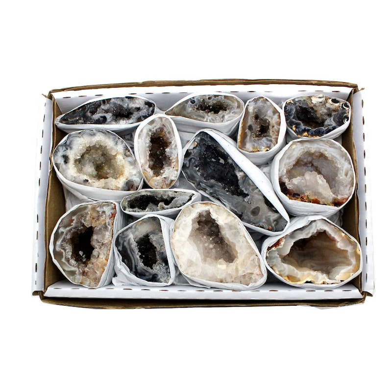 Natural Geode From Brazil 1.5-2 lbs Full Box Wholesale Crystals Bulk Minerals image 3