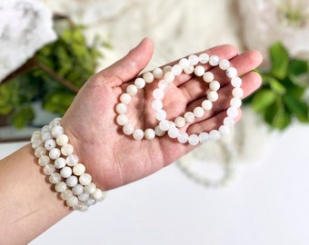 Moonstone Round Bead Bracelets (1BROWNSHELF-125)