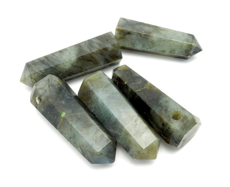 Labradorit Torn Obelisk Punkt BORRAD - Trådlindning - Chakra - Reiki - Kristallnät - Energibalansering (2BROWNSHELF-109) bild 2