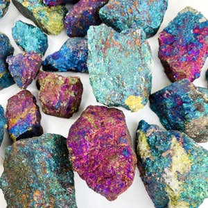Chalcopyrite (Peacock Ore) - 100 Grammes De Cristaux, 300+ Pièces De 3 à 9 Mm, Minéraux Bruts Pour Collection