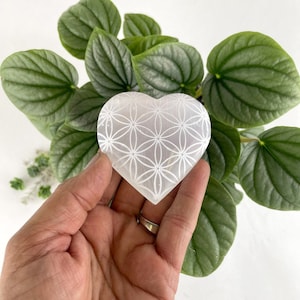 Selenite Crystal Stone Heart - Engraved with Flower of Life Pattern Charging Crystals Grid