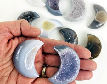 Agate Druzy Moon Cabochons (RK19B23)