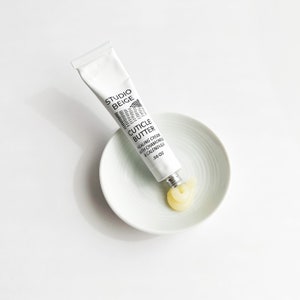Cuticle Butter Cream for Dry Hands with cupuacu butter, chamomile, calendula, & pagoda flower